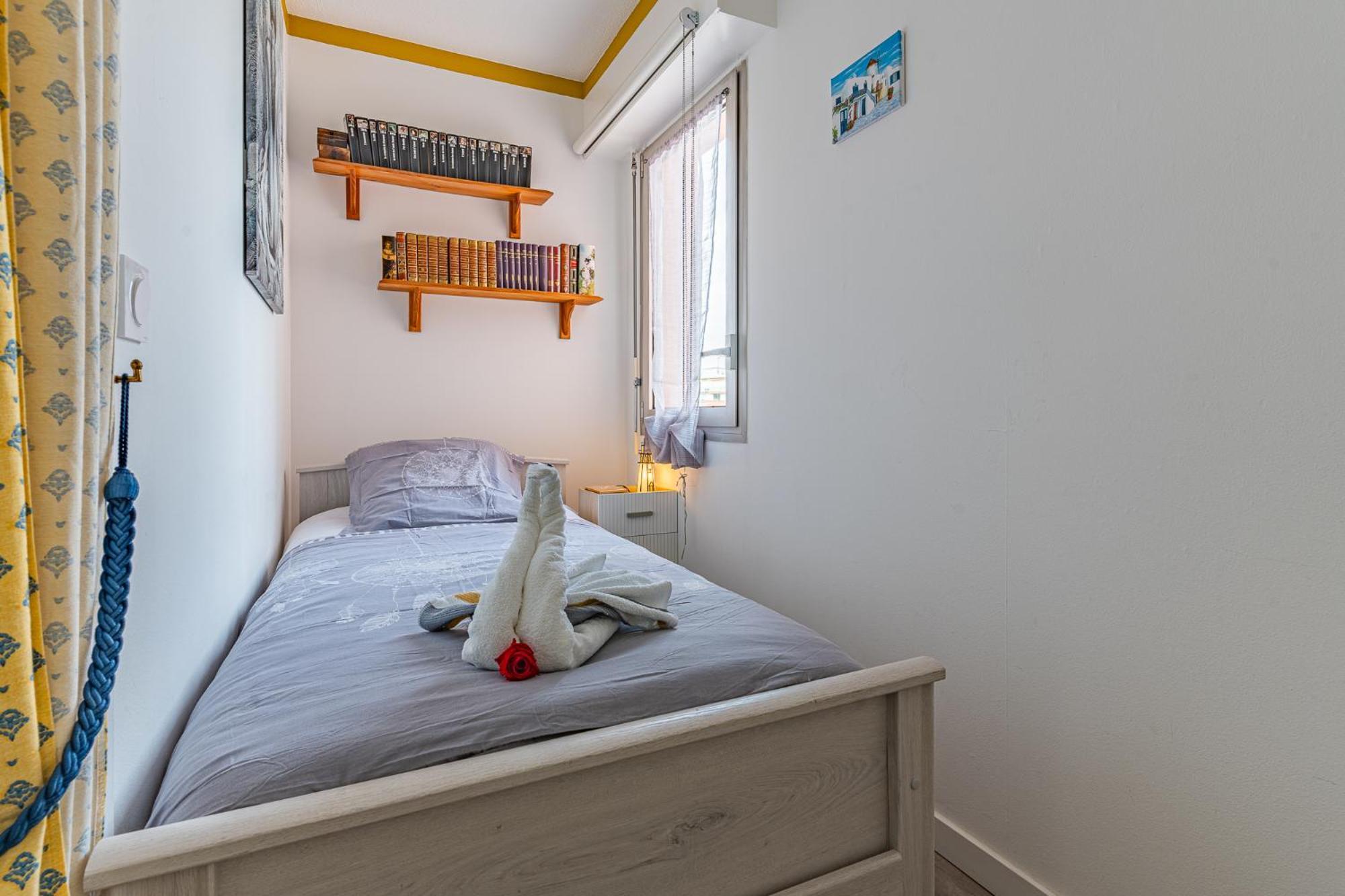 Centre Apartment *